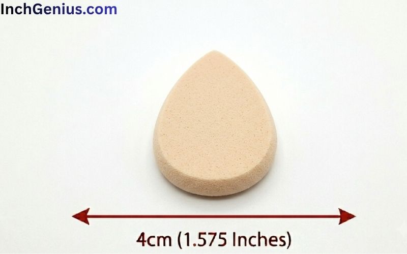 How Long is 4cm Big?